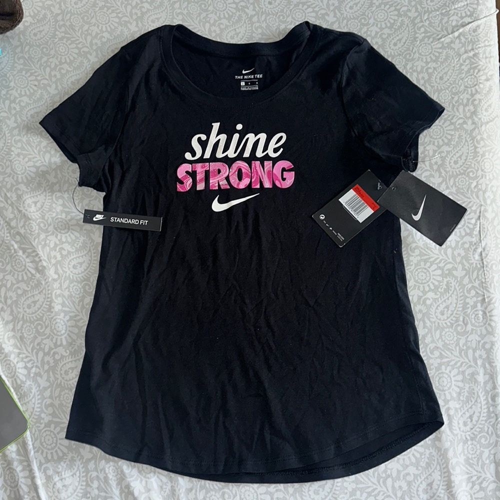 NIKE- Girls Shine Strong Graphic T-Shirt